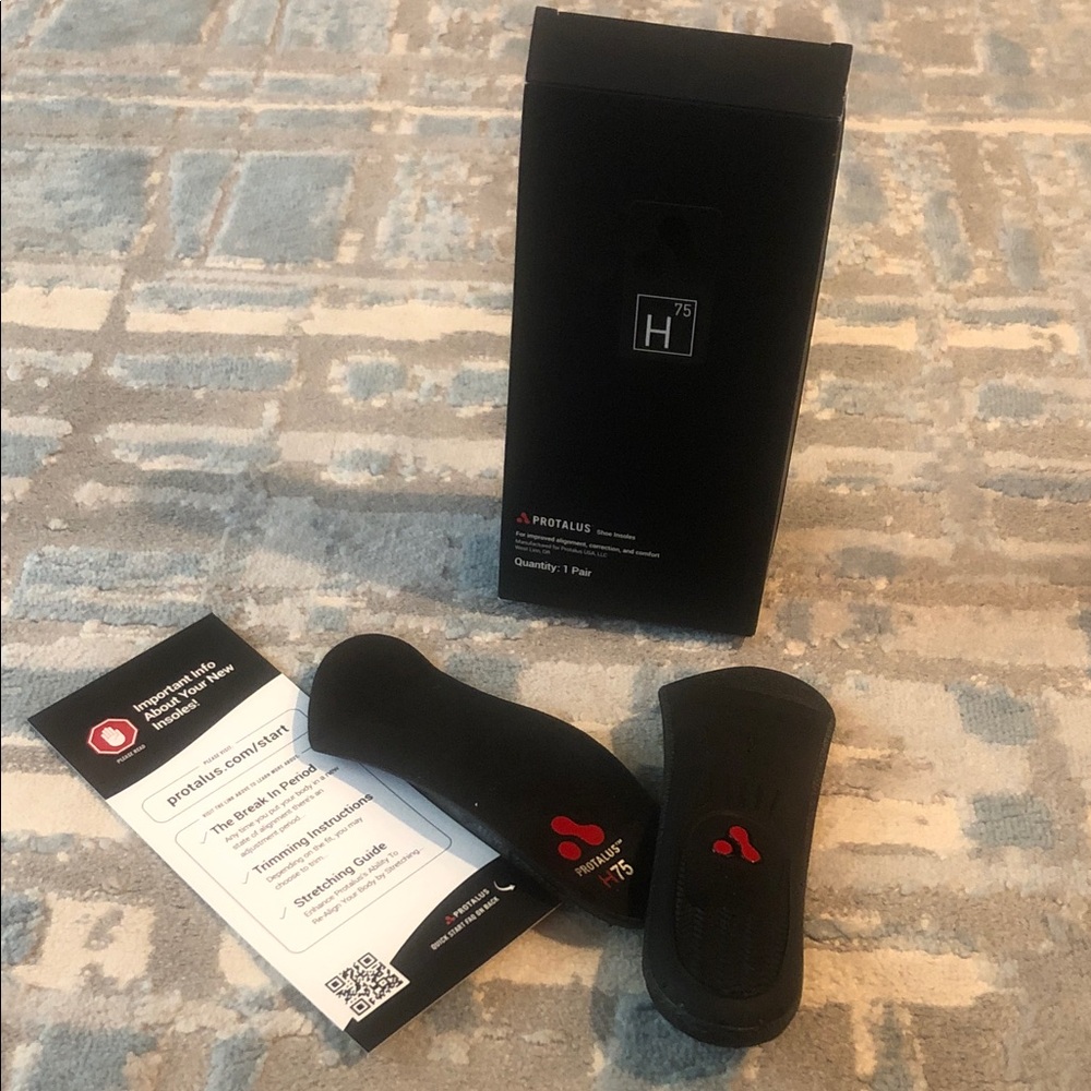 Protalus Black Athletic Shoe Inserts - brand new.